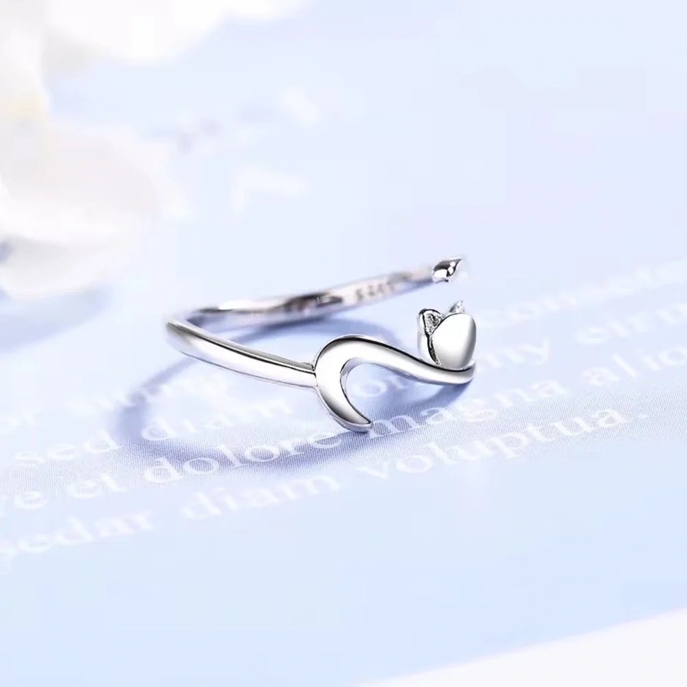 100% 925 Sterling Silver Sticky Cat With Long Tail Finger Ring. Adjustable Ring